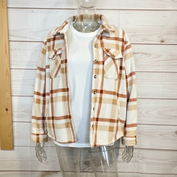 Sage Collective Jackets & Blazers - Sage Collective Cozy Sherpa Lined Plaid Flannel Shirt Jacket L/G